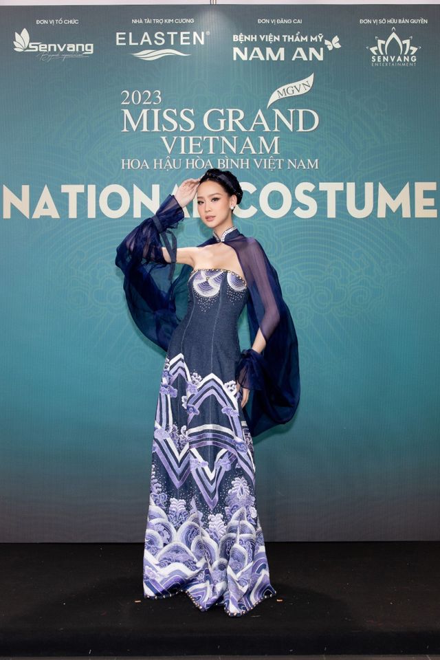 Dàn người đẹp nền nã với trang phục truyền thống trên thảm đỏ Miss Grand Vietnam 2023 - Ảnh 7.