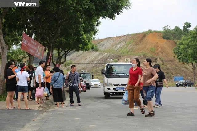 Sốt vé tại VTV Cup Ferroli 2023 - Ảnh 4. Sốt vé tại VTV Cup Ferroli 2023 - Ảnh 4.