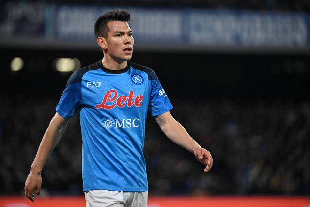 Hirving Lozano đối mặt với việc phải chia tay Napoli - Ảnh 1.