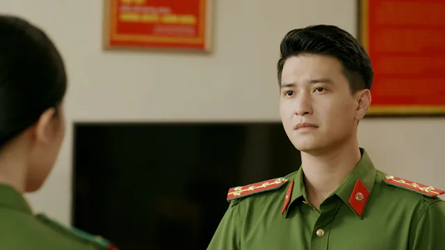 Bóng hồng duy nhất và dàn nam chính hùng hậu của Biệt dược đen - Ảnh 4. Bóng hồng duy nhất và dàn nam chính hùng hậu của Biệt dược đen - Ảnh 4.