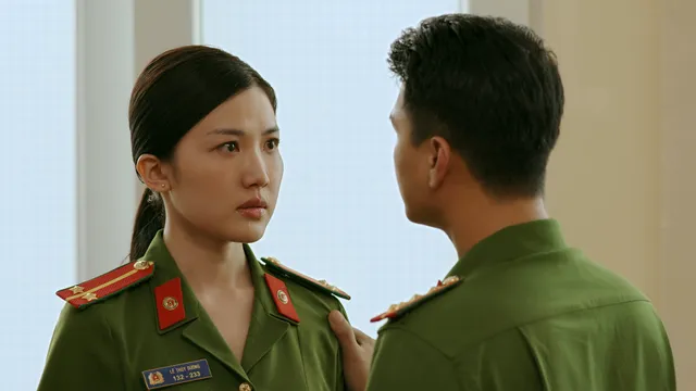 Bóng hồng duy nhất và dàn nam chính hùng hậu của Biệt dược đen - Ảnh 7. Bóng hồng duy nhất và dàn nam chính hùng hậu của Biệt dược đen - Ảnh 7.