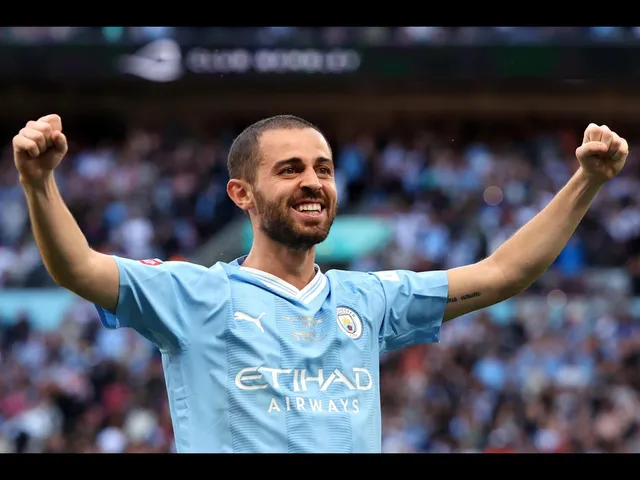 Bernardo Silva gia hạn hợp đồng với Manchester City - Ảnh 1.