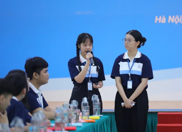 Phó Thủ tướng Trần Hồng Hà: Cần tiếp tục lắng nghe, đáp ứng nguyện vọng của trẻ em - Ảnh 3. Phó Thủ tướng Trần Hồng Hà: Cần tiếp tục lắng nghe, đáp ứng nguyện vọng của trẻ em - Ảnh 3.