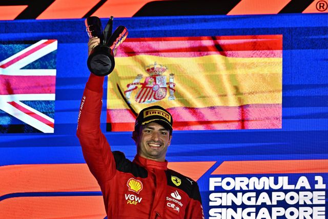 Sự tiến bộ của đội đua Ferrari tại GP Singapore - Ảnh 1.