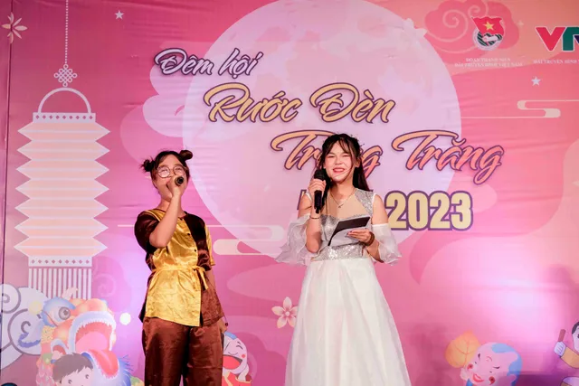 Tưng bừng hoạt động Rước đèn trông trăng đón Tết Trung thu tại VTV - Ảnh 20. Tưng bừng hoạt động Rước đèn trông trăng đón Tết Trung thu tại VTV - Ảnh 20.