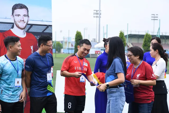 Khởi tranh giải bóng đá futsal 5 người Cup Standard Chartered 2023 tại Việt Nam - Ảnh 4.