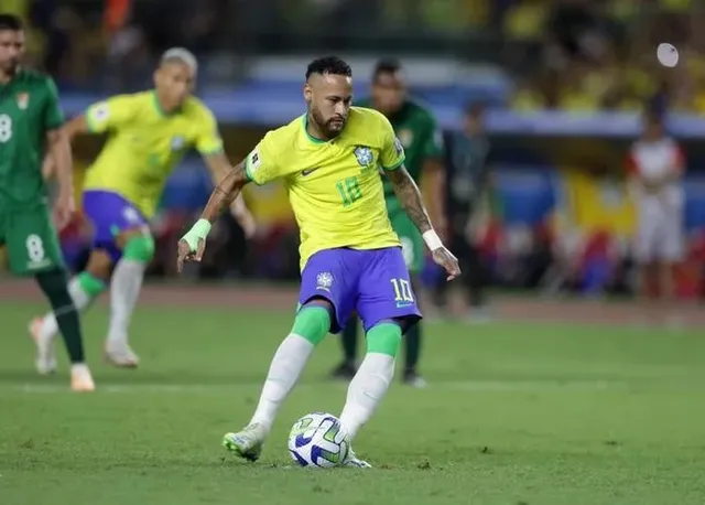 Neymar tỏa sáng, Brazil thắng đậm Bolivia tại vòng loại World Cup 2026 - Ảnh 1. Neymar tỏa sáng, Brazil thắng đậm Bolivia tại vòng loại World Cup 2026 - Ảnh 1.