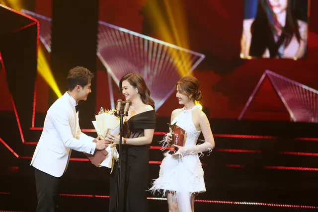 Khoảnh khắc đáng nhớ của Chào năm mới Đa sắc 2024 và trao giải VTV Awards - Ảnh 16.