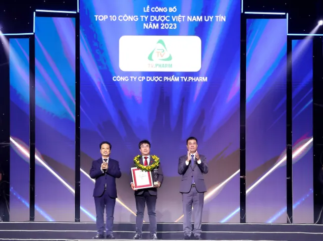 TV.PHARM tiếp tục được vinh danh top 10 công ty Việt Nam uy tín năm 2023 - Ảnh 1.