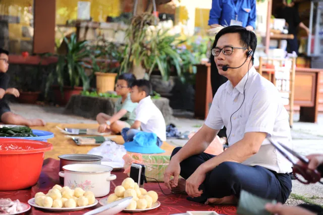 Trải nghiệm “Tết quê trong phố” - Ảnh 1.