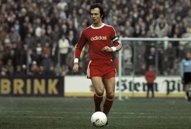 Những dấu ấn trong sự nghiệp của Hoàng đế bóng đá Franz Beckenbauer - Ảnh 1.