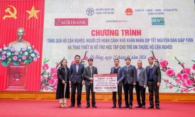 Agribank triển khai Chương trình “chung tay vì người nghèo” Xuân Giáp Thìn - Ảnh 1.