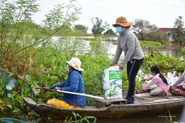 Campuchia khởi động chiến dịch làm sạch Biển Hồ - Ảnh 2.