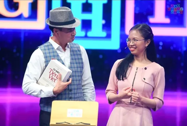 
Peoples Artist Xuan Bac takes on the role of host of King of Vietnamese Season 3.
