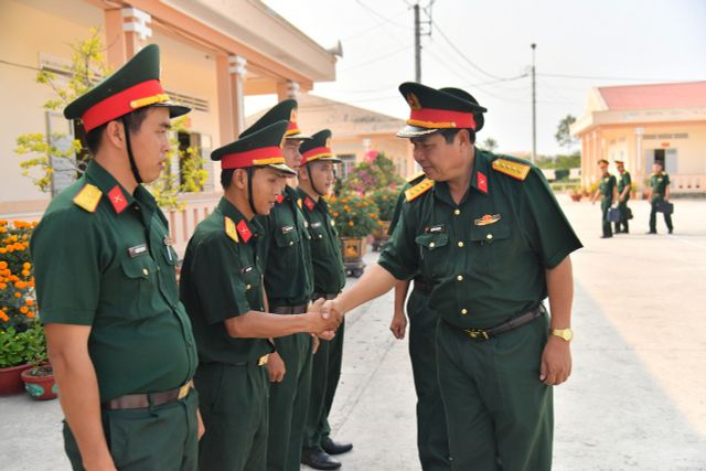 Kiểm tra công tác trực Tết Nguyên đán trên tuyến biên giới Giang Thành - Ảnh 3.