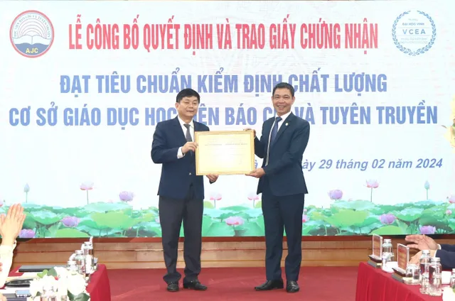 Học viện Báo chí Tuyên truyền đạt tiêu chuẩn kiểm định chất lượng cơ sở giáo dục - Ảnh 1.