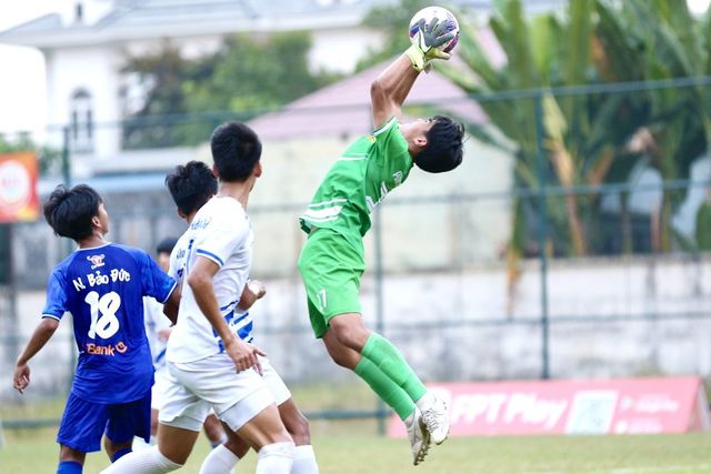 LPBank HAGL giành vé cuối cùng vào bán kết VCK giải VĐ U19 Quốc gia 2024 - Ảnh 1.