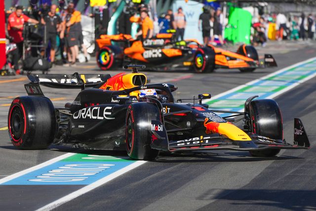 Đua xe F1: Max Verstappen.giành vị trí xuất phát đầu tiên tại GP Australia - Ảnh 1.