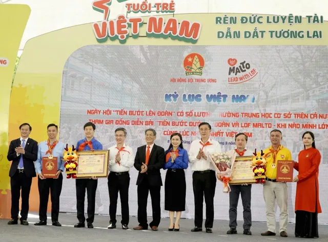 LOF MALTO - Triệu bước nhảy tạo nên Kỷ lục đồng diễn sân trường Việt Nam - Ảnh 1.