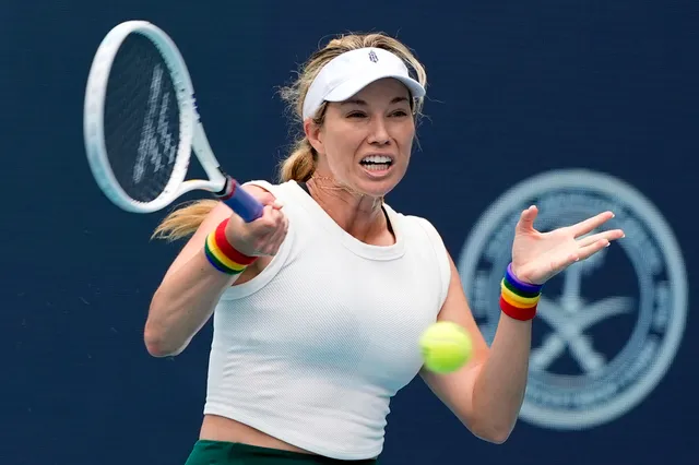 Danielle Collins giành chiến thắng bất ngờ trước Caroline Garcia tại tứ kết Miami mở rộng - Ảnh 2.