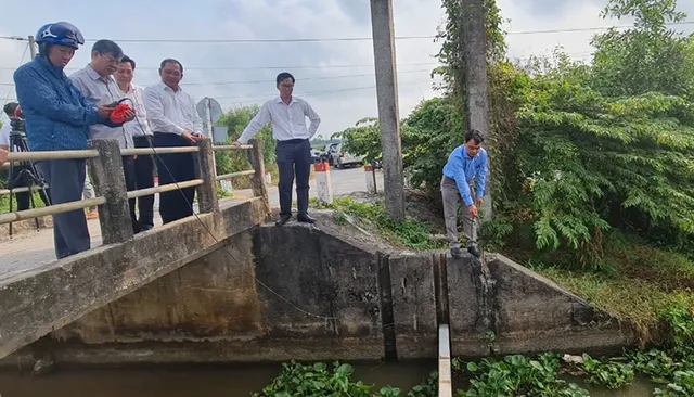 Xâm nhập mặn bủa vây, Hậu Giang chủ động giải pháp ứng phó - Ảnh 1.