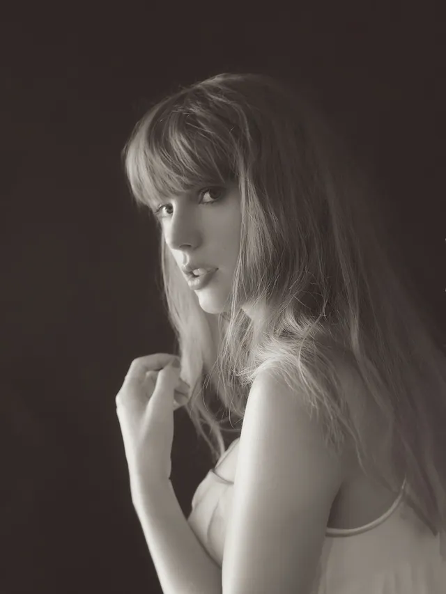 Taylor Swift nhắc tên Charlie Puth trong album mới - Ảnh 1.