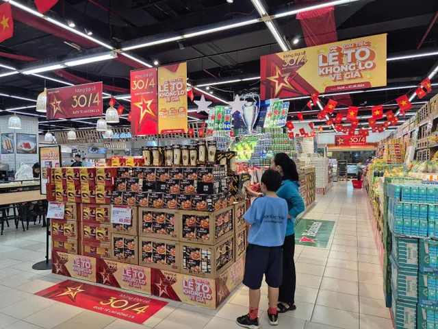 Siêu thị LOTTE Mart triển khai hàng loạt chương trình khuyến mại lớn mừng Đại lễ - Ảnh 3.