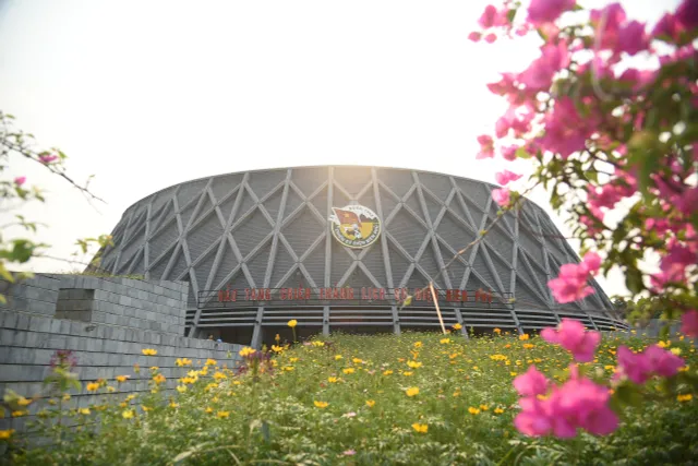 Chiêm ngưỡng bức tranh panorama tái hiện về Chiến thắng Điện Biên Phủ - Ảnh 2. Chiêm ngưỡng bức tranh panorama tái hiện về Chiến thắng Điện Biên Phủ - Ảnh 2.