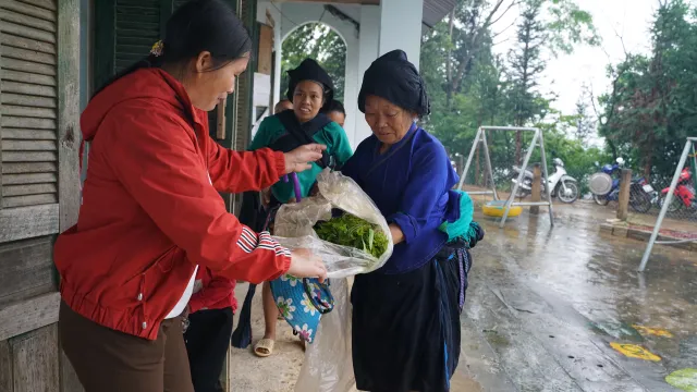 Ước mơ gió mưa dừng sau cánh cửa của trò nghèo Hà Giang - Ảnh 3.