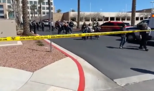 Nổ súng tại văn phòng luật ở Las Vegas, 3 người tử vong bao gồm cả hung thủ  - Ảnh 1.