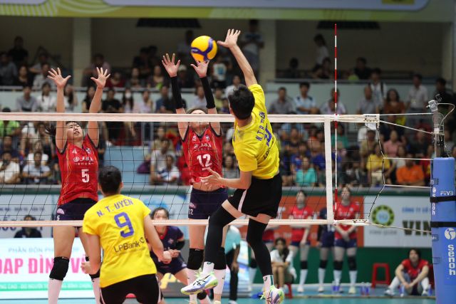 Kết quả giải bóng chuyền nữ Quốc tế cúp VTV9 – Bình Điền ngày 11/5: LPBank Ninh Bình thắng ấn tượng   - Ảnh 5.