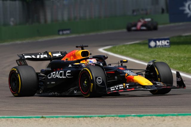 Đua xe F1 | Max Verstappen giành chiến thắng kịch tính tại GP Emilia Romagna - Ảnh 1.