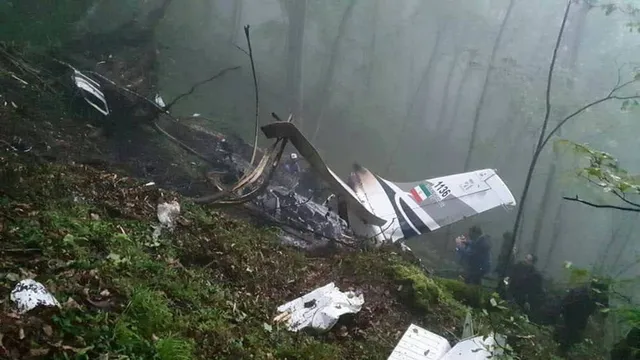 NÓNG: Tổng thống Iran Raisi thiệt mạng trong vụ tai nạn trực thăng - Ảnh 2.