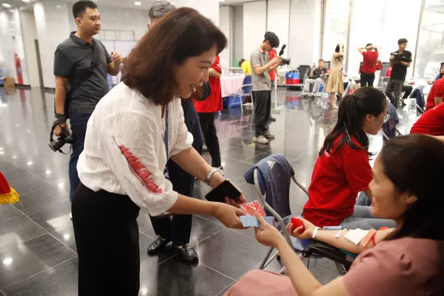 Hơn 300 cán bộ, nhân viên Đài THVN hiến máu nhân đạo - Ảnh 11.