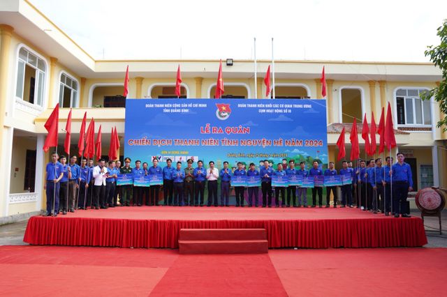 Quảng Bình: Lễ ra quân Chiến dịch thanh niên tình nguyện hè năm 2024 - Ảnh 5.