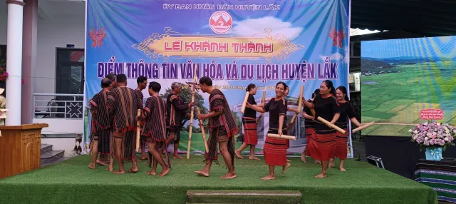 Đăk Lăk: Đưa vào hoạt động Trung tâm Văn hóa - Thông tin huyện Lắk để quảng bá du lịch - Ảnh 3.