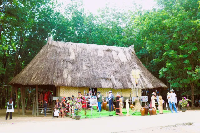Làng du lịch cộng đồng Đăk Răng lưu giữ truyền thống người Gié - Triêng - Ảnh 1.