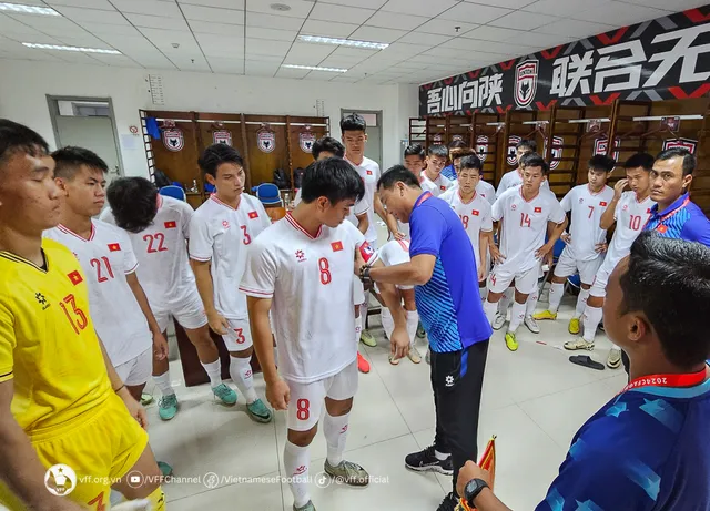 Đội tuyển U19 Việt Nam thua 0-1 trước chủ nhà U19 Trung Quốc trong trận ra quân tại giải U19 quốc tế 2024 - Ảnh 2.