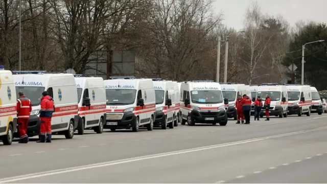 Va chạm tàu điện ở Nga khiến 1 người tử vong, hơn 100 người bị thương - Ảnh 2.