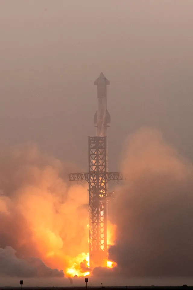 SpaceX phóng thử thành công tàu vũ trụ Starship - Ảnh 1.