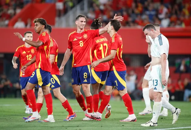 Bồ Đào Nha nhận thất bại, Tây Ban Nha thắng tưng bừng - Ảnh 1.