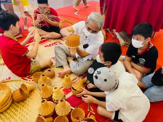 Many interesting activities to be held during World of Childhood Festival  - Ảnh 1.