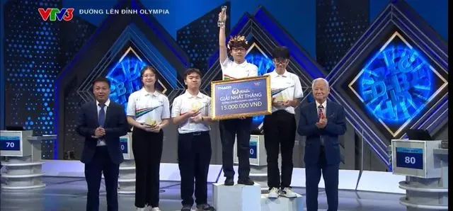 Road to Olympia Mount:  schoolboy secures Third Quarter ticket with an impressive score - Ảnh 10.