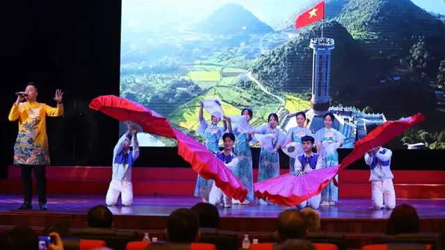 Victory of Great Patriotic War marked in Hanoi  - Ảnh 4.