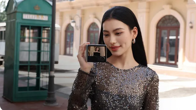 Đối thủ Trung Quốc thách thức điện thoại màn hình gập của Samsung  - Ảnh 2.