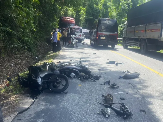 Lâm Đồng: Bắt tạm giam tài xế xe limosine gây tai nạn làm 3 người thương vong - Ảnh 1.