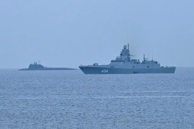 Điện Kremlin nói Mỹ không cần lo lắng về tàu chiến Nga ở Cuba - Ảnh 1.