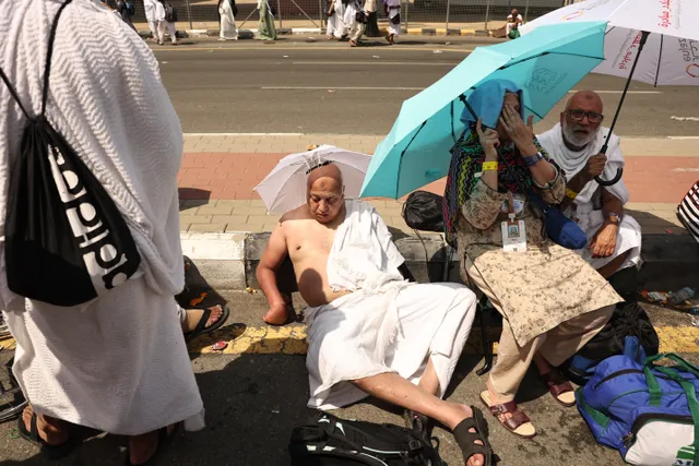 Ít nhất 19 người hành hương Hajj thiệt mạng vì nắng nóng ở Saudi Arabia - Ảnh 1.