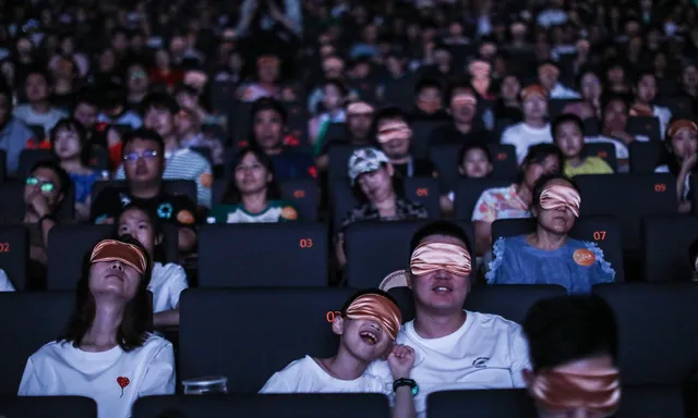 AI giúp người khiếm thị có thể xem phim - Ảnh 1.