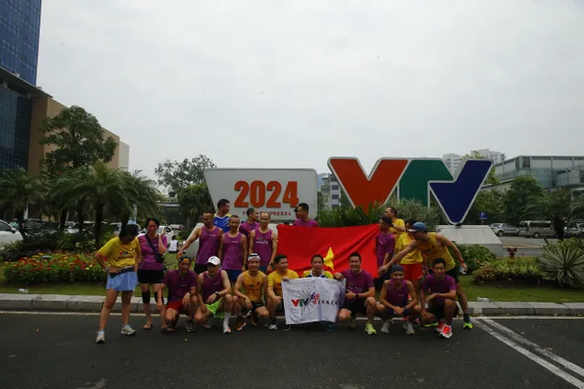 Hơn 300 nhân viên Đài THVN tham gia chạy bộ kỷ niệm 99 năm Ngày Báo chí Cách mạng Việt Nam - Ảnh 7.